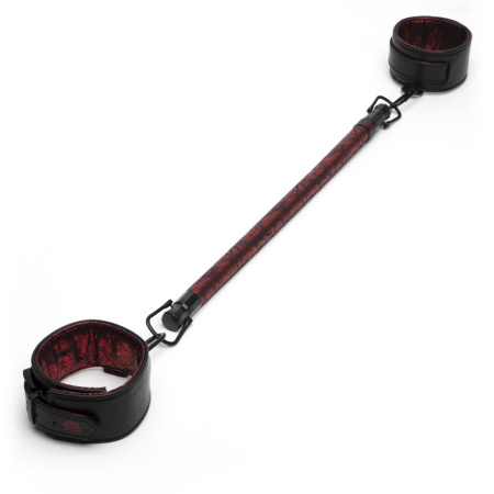 FSOG_Sweet Anticipation_SPREADER BAR WITH CUFFS_productimage_01_result