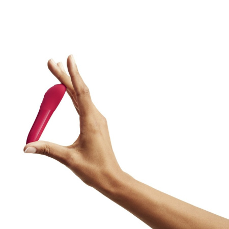 WVI_TangoX_red_product_image_with_hand_1_result