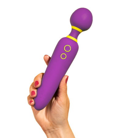 RMP_Pleasure Kit_ProductImage_Flip_Purple_Hands_transparent