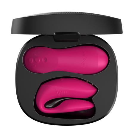 WV_Chorus Pro_case-opened-top_Electric Pink_4000x2499