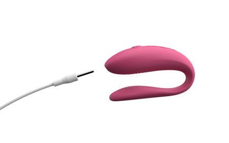 Sync-Lite-Pink-Charging-2_Trasparent