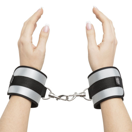 FSOG-The Weekend-Hard Limits Bed Restraint Kit-Product Image-030_result