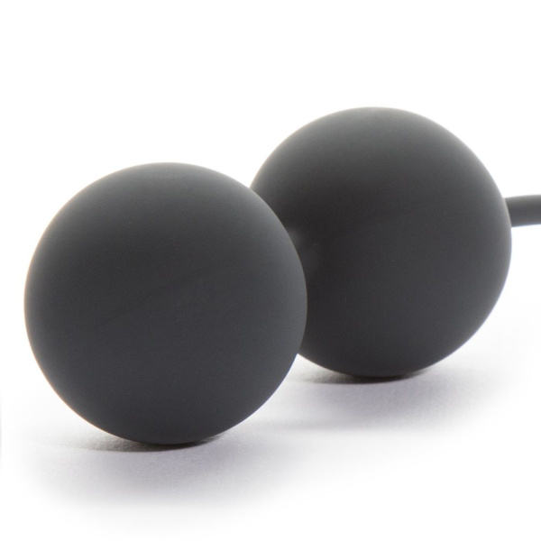 FSOG-The Weekend-Tighten and Tense Jiggle Balls-Product Image-02_result